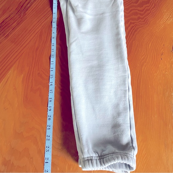 Aritzia Tna Cozy Fleece Boyfriend Sweatpants sz Small - Picture 3 of 11